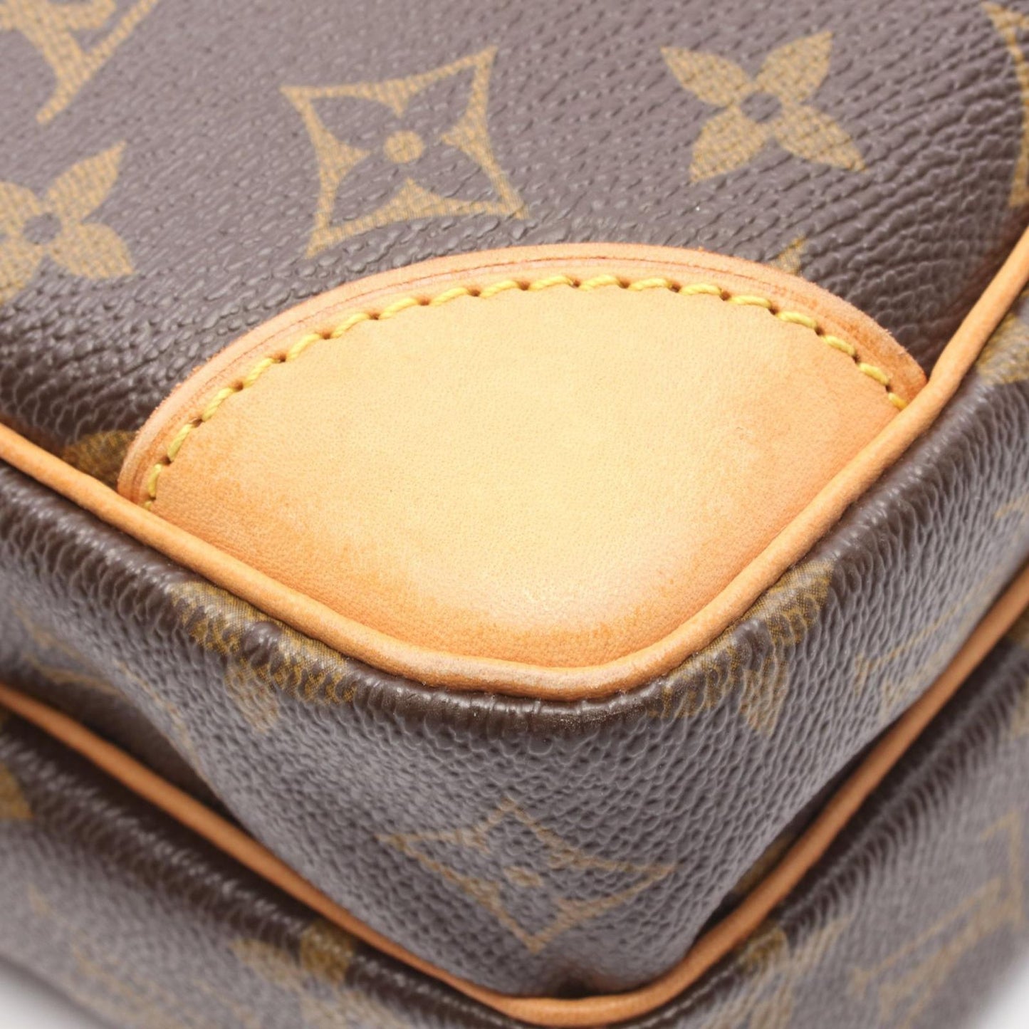 Louis Vuitton Shoulder Bag Amazon Monogram Canvas Leather — view 6