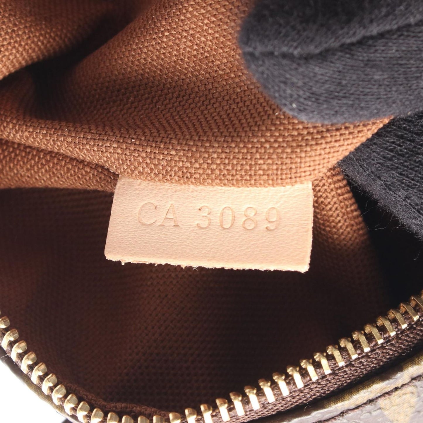 Louis Vuitton Tote Boble Monogram Canvas Leather Cover — view 5