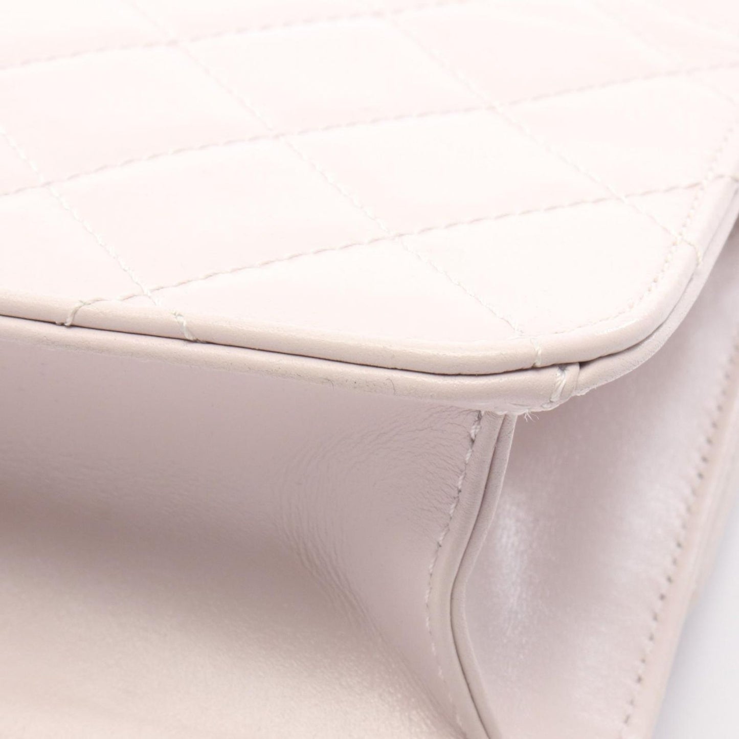 Chanel Shoulder Bag Quilted Pink Gray Leather Chain — view 7