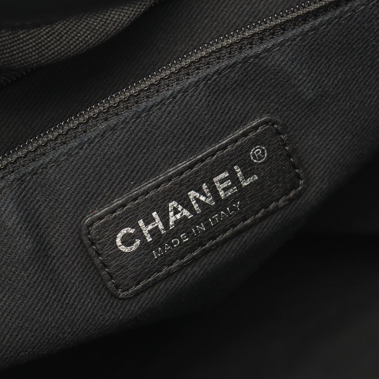 Chanel Tote Deauville GM 2-Way Light Gray Leather Chain GM — view 4