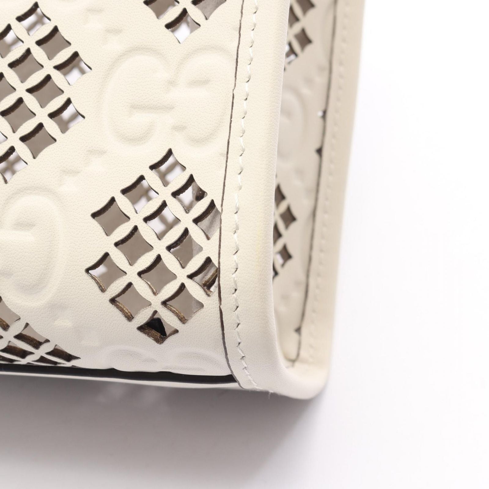 Gucci Handbag Diamond Cutout Small 2-Way White Leather — view 7