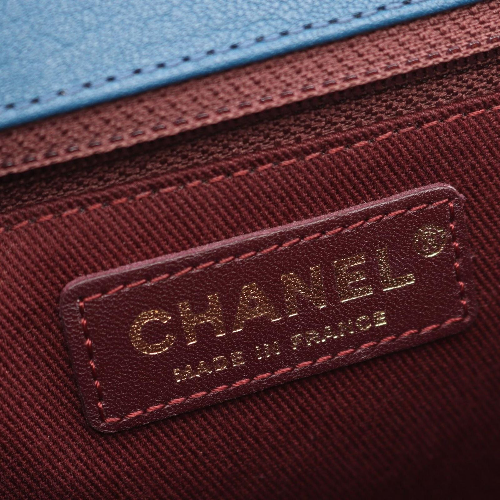Chanel Shoulder Bag Quilted Blue Caviar Leather Chain — view 4