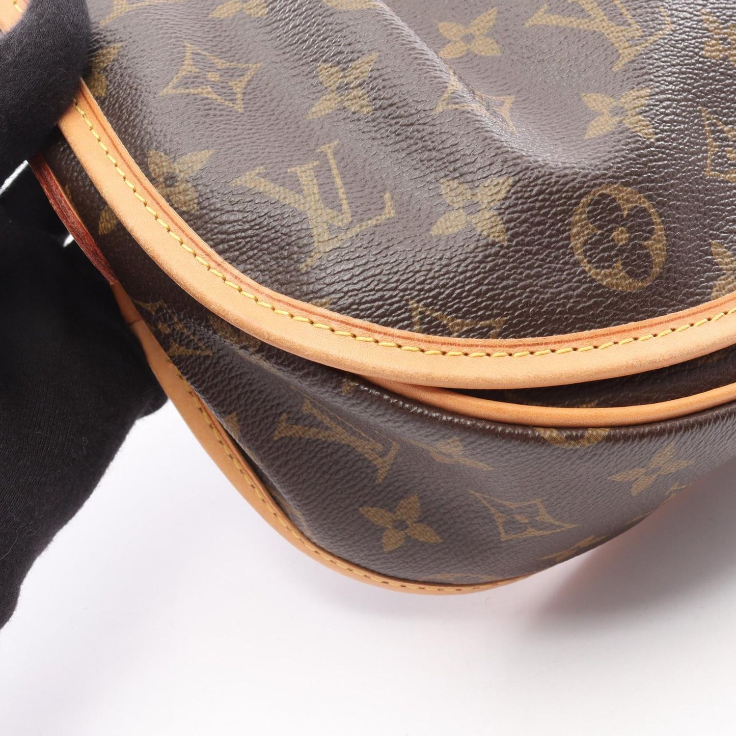 Louis Vuitton Shoulder Bag Menilmontan PM Monogram Canvas Leather — view 8