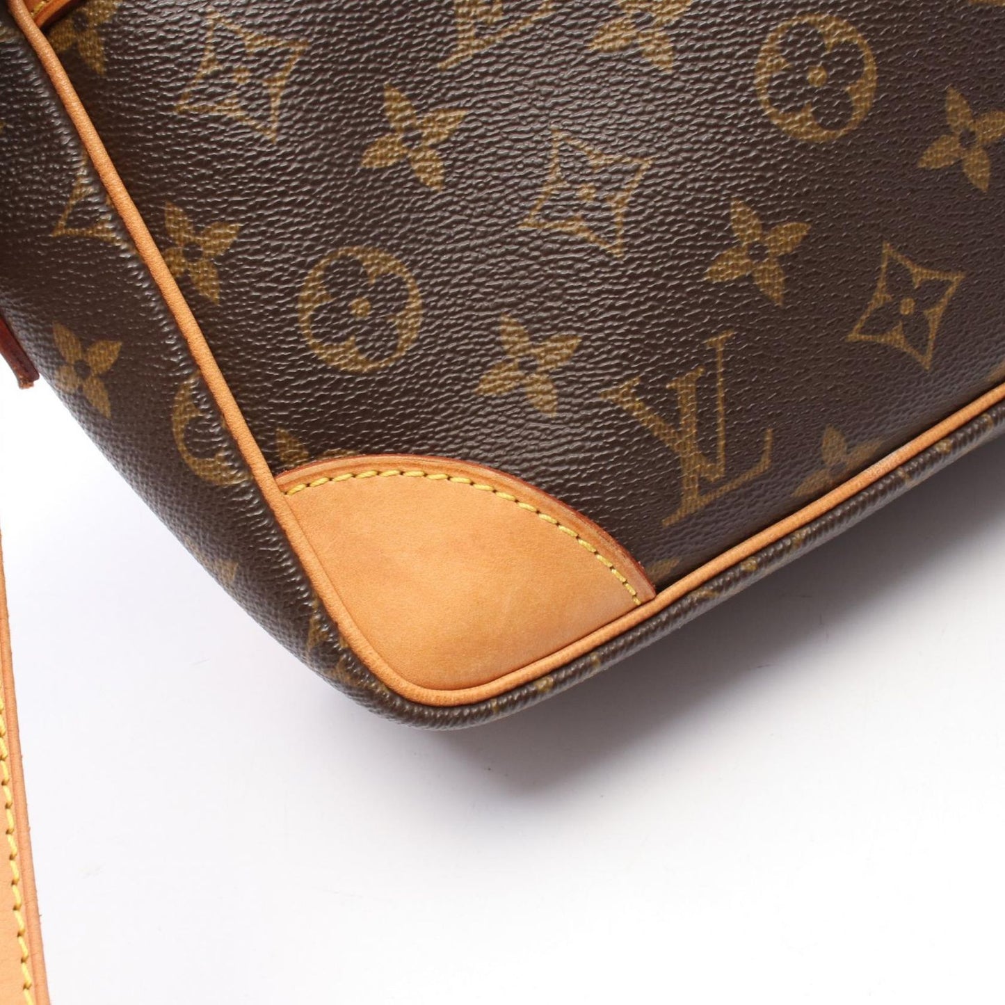 Louis Vuitton Shoulder Bag Trocadero 30 Monogram Canvas Leather — view 6