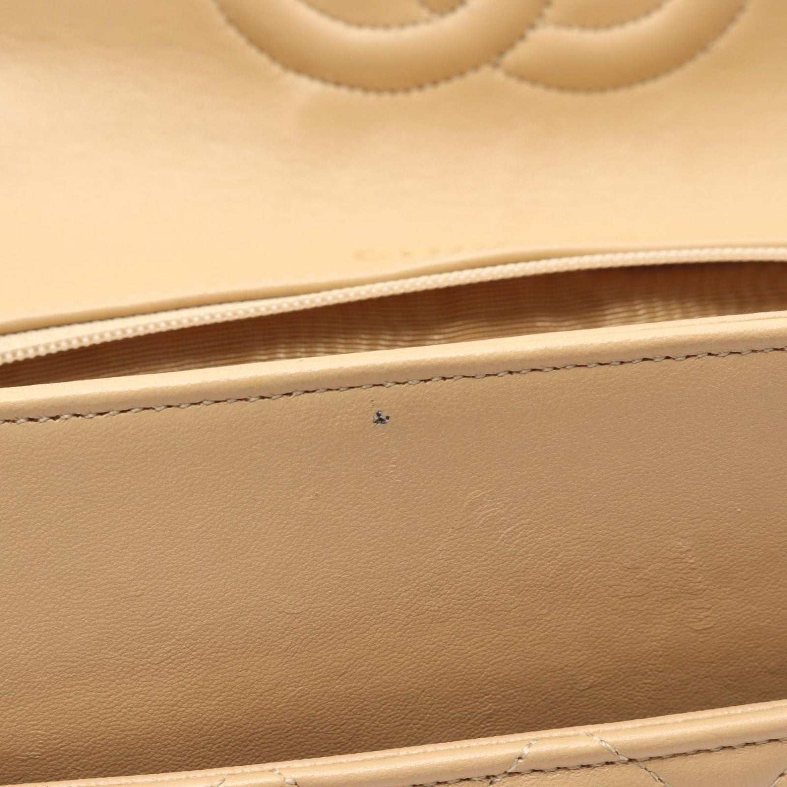 Chanel Shoulder Bag Quilted Single Flap Vintage Beige Lambskin Chain — view 8