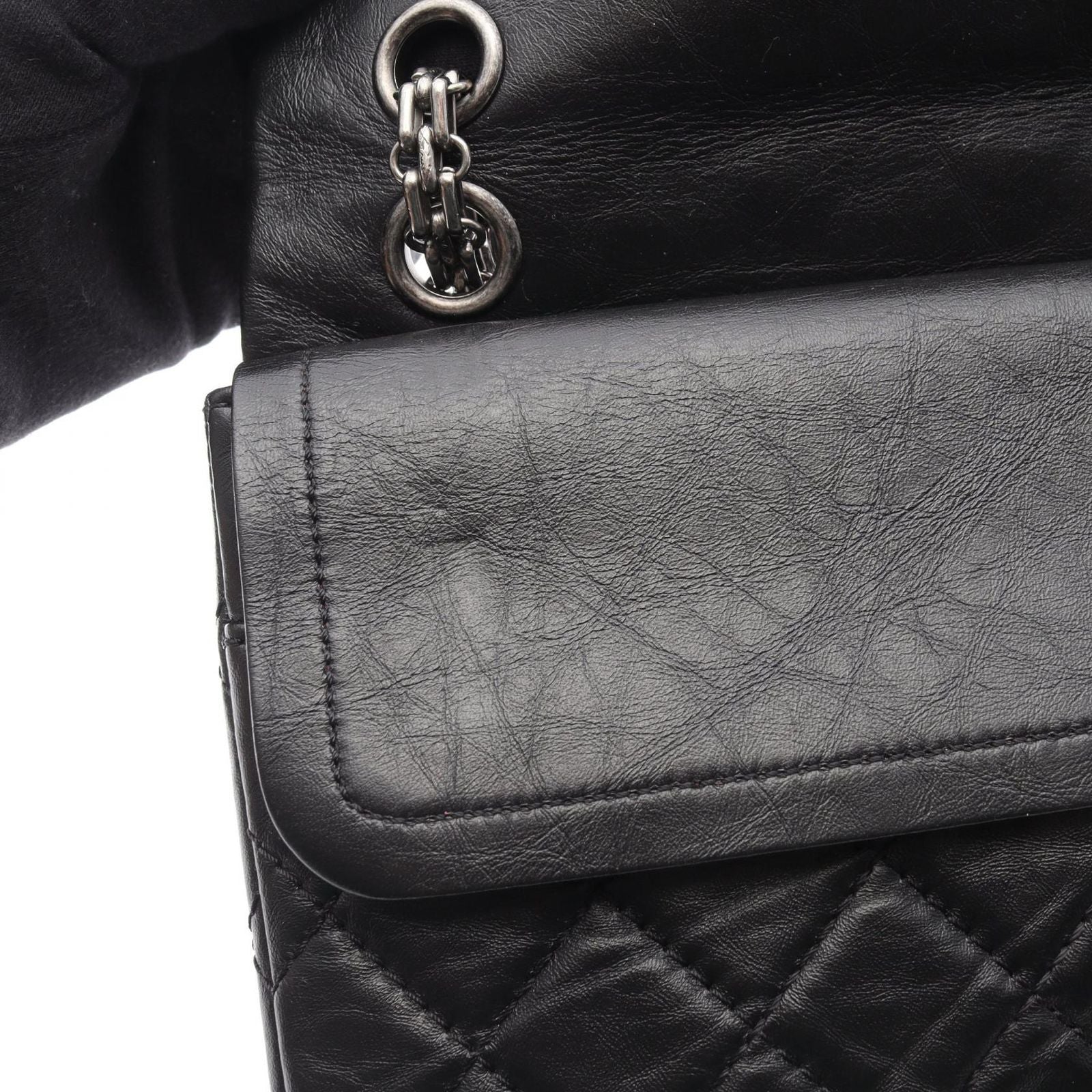 Chanel Shoulder Bag 2.55 Quilted Double Flap Black Leather Chain — view 7