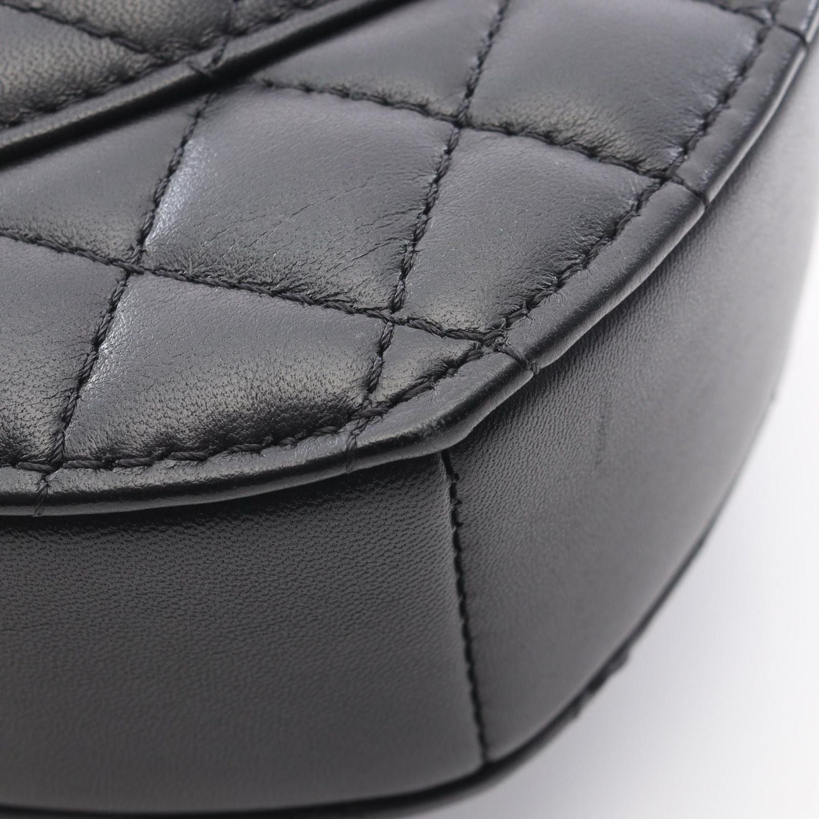 Chanel Shoulder Bag Quilted Heart Black Lambskin — view 8