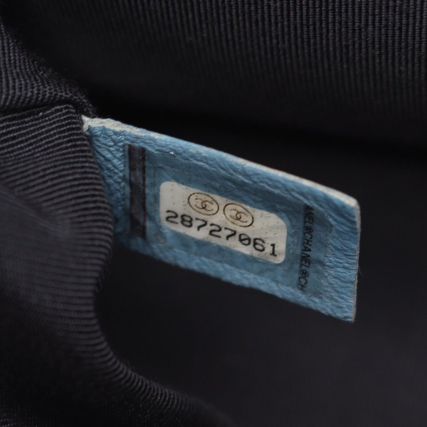 Chanel Shoulder Bag Quilted Blue Navy Lambskin Chain — view 5