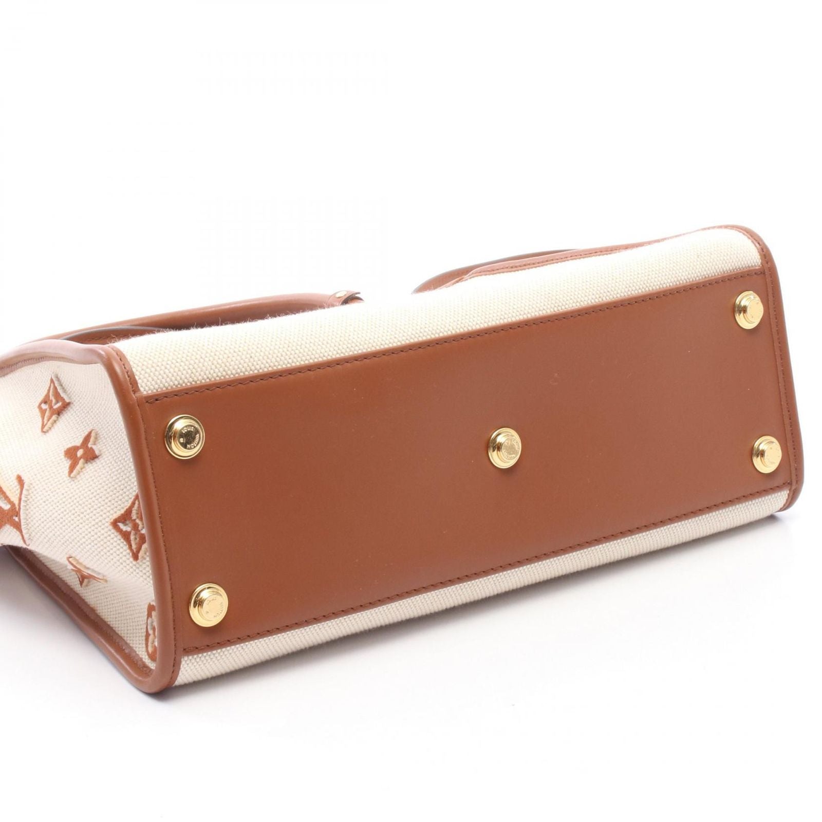 Louis Vuitton Handbag on My Side MM Monogram Tufting Blanc 2-Way Natural Brown — view 7