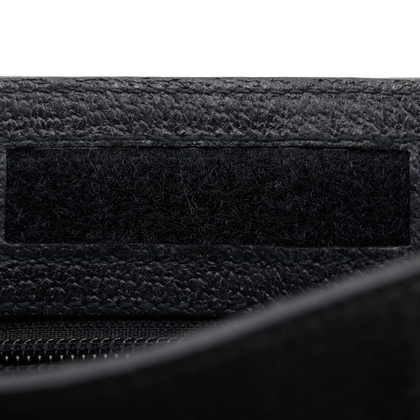 Gucci GG Canvas Black Shoulder Bag — view 7