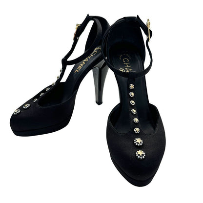 Chanel Shoes Leather Heels Black CC Logo Line