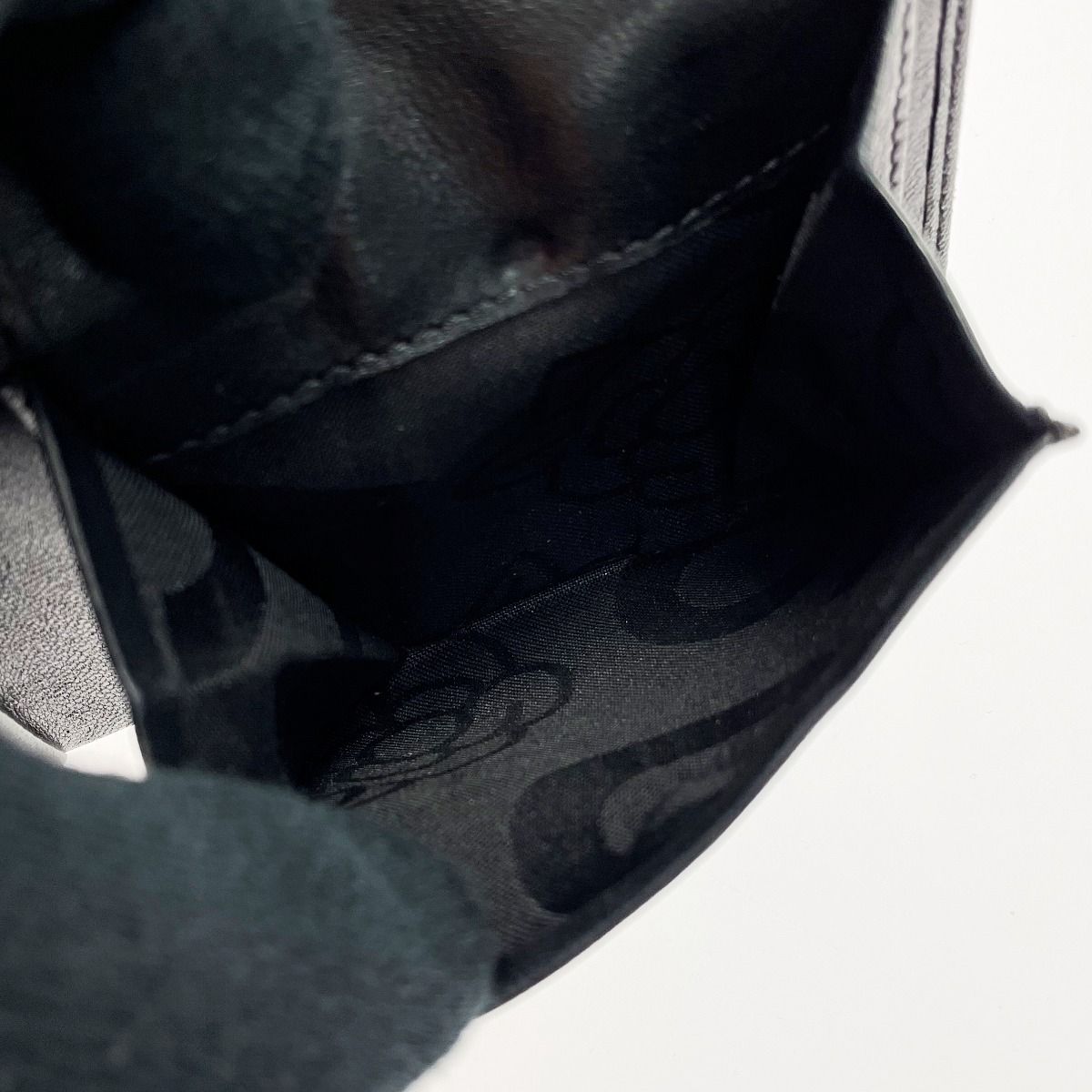 Chanel leline Black Leather Silver Wallet — view 5