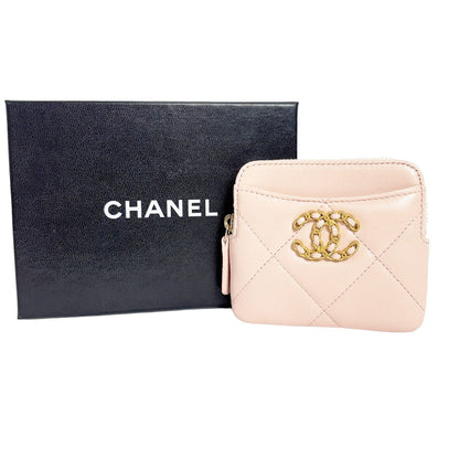 Chanel 19 Coin Case Pink Quilted Lambskin CC Logo Zip Card Wallet Leather — view 2