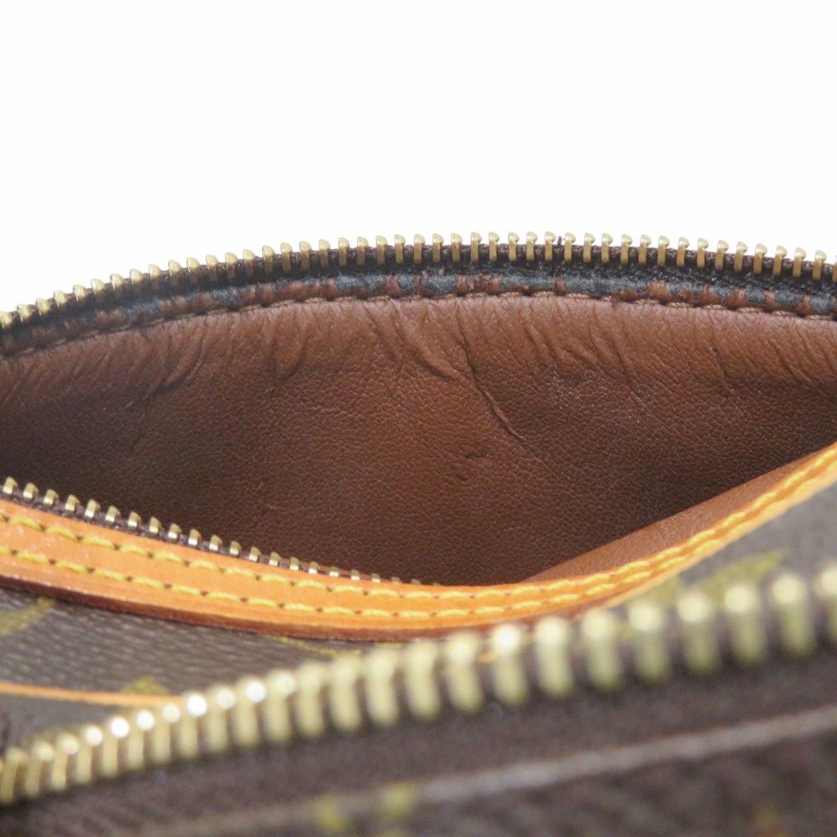 Louis Vuitton Pochette Cite Monogram Shoulder Bag Canvas — view 6