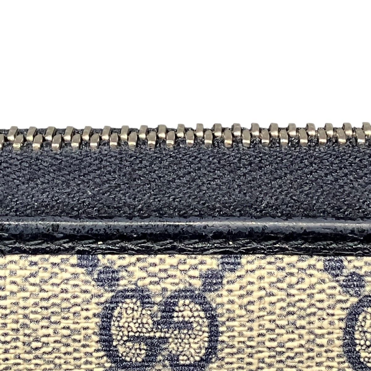 Gucci Interlocking GG Supreme Wallet — view 7