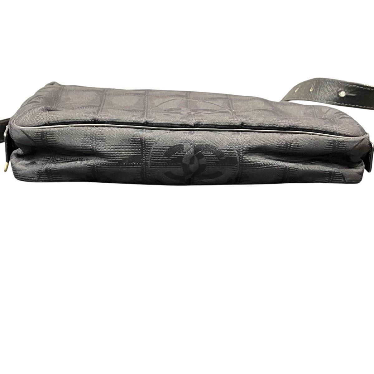 Chanel Waist Bag Nylon Leather — view 3