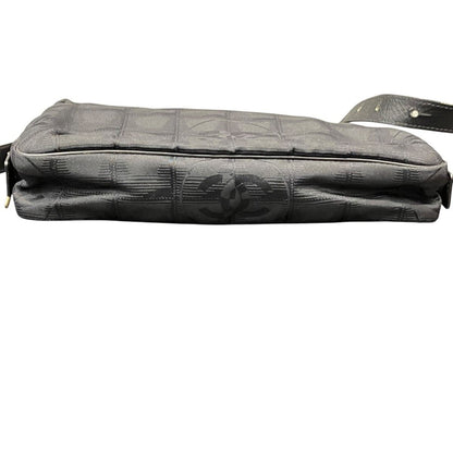 Chanel Waist Bag Nylon Leather — view 3