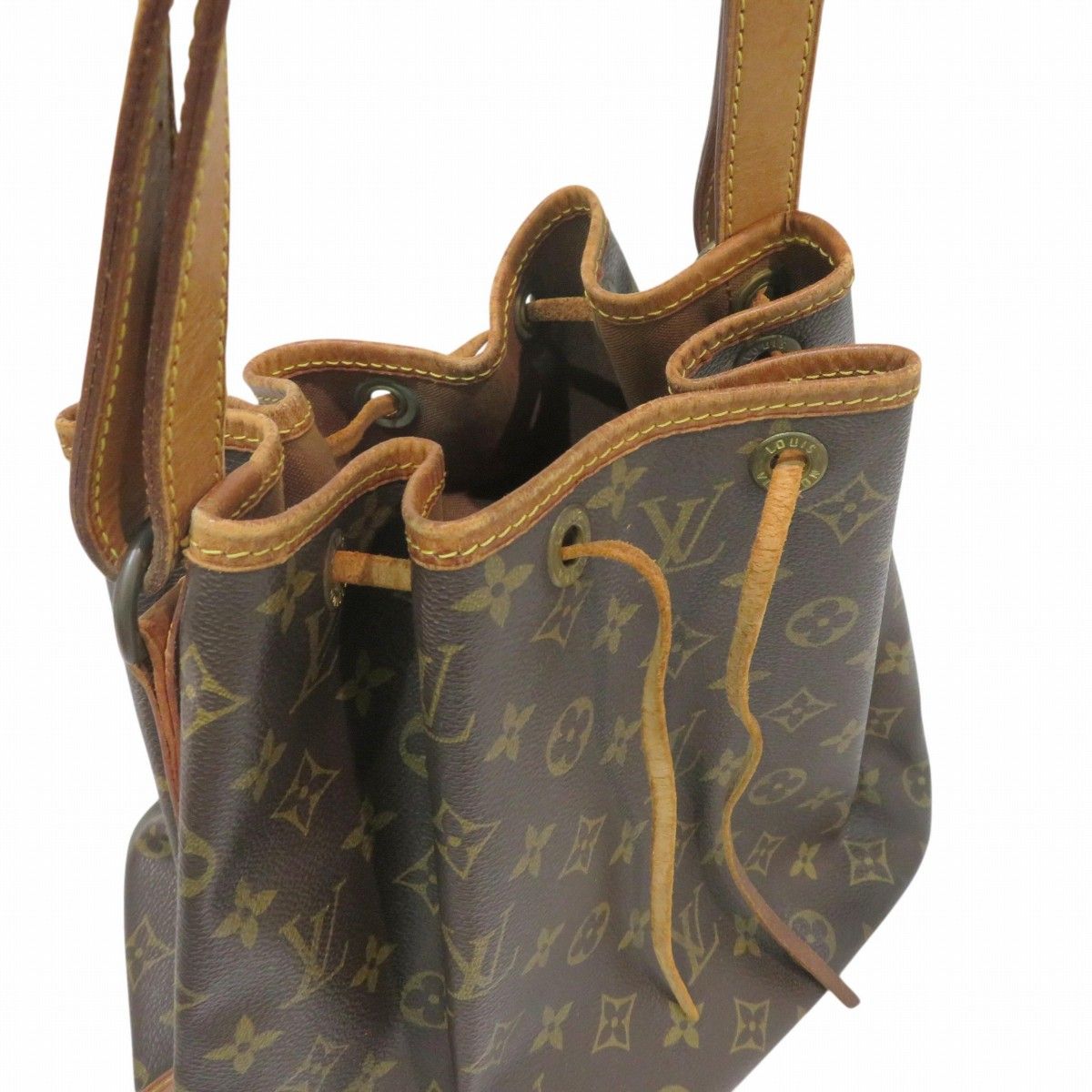 Louis Vuitton Monogram Shoulder Bag Leather — view 8