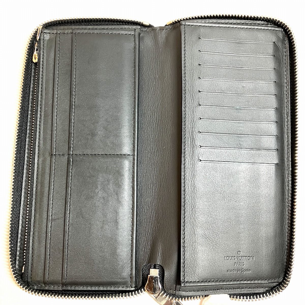 Louis Vuitton Vertical Wallet Leather — view 4