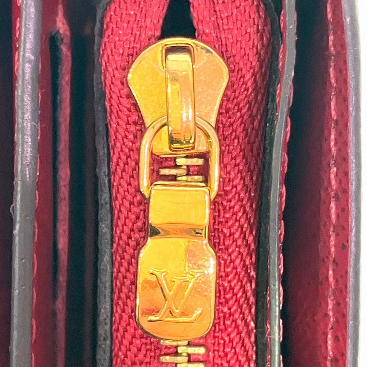 Louis Vuitton Portefeuille Juliette Monogram Bifold Wallet Canvas — view 9