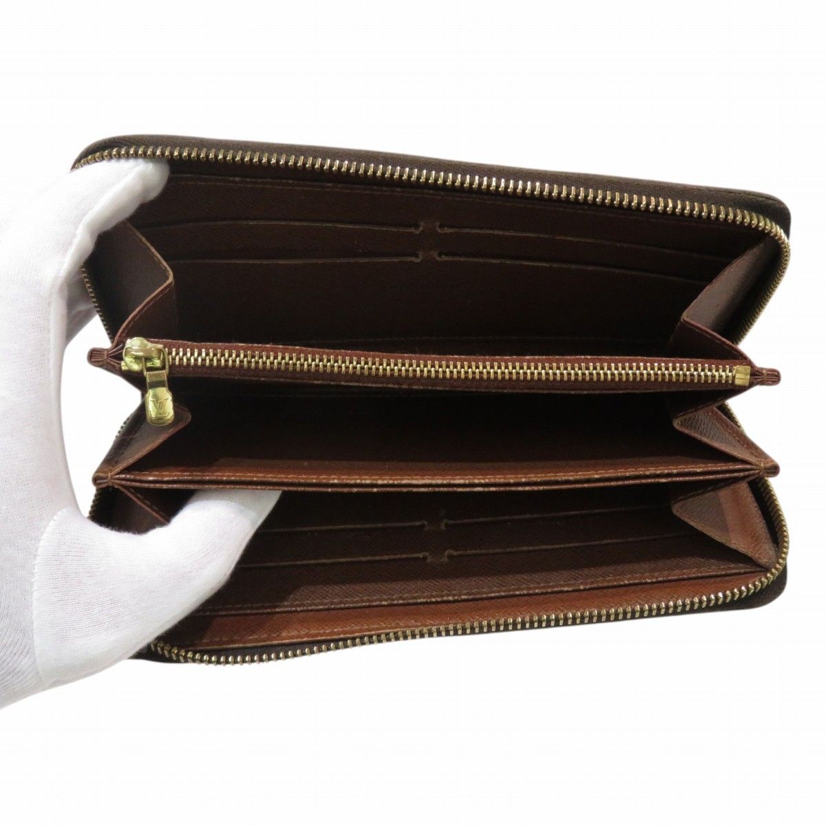 Louis Vuitton Monogram Wallet — view 3