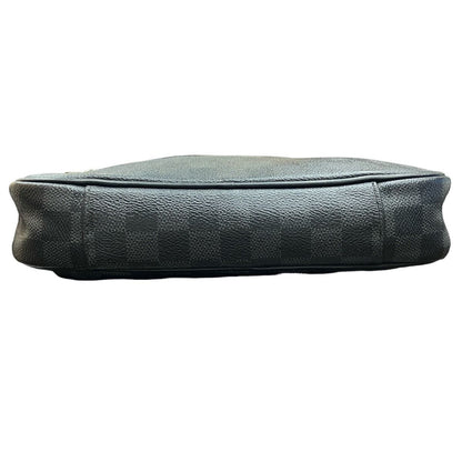 Louis Vuitton Ambler Damier Messenger Bag — view 3