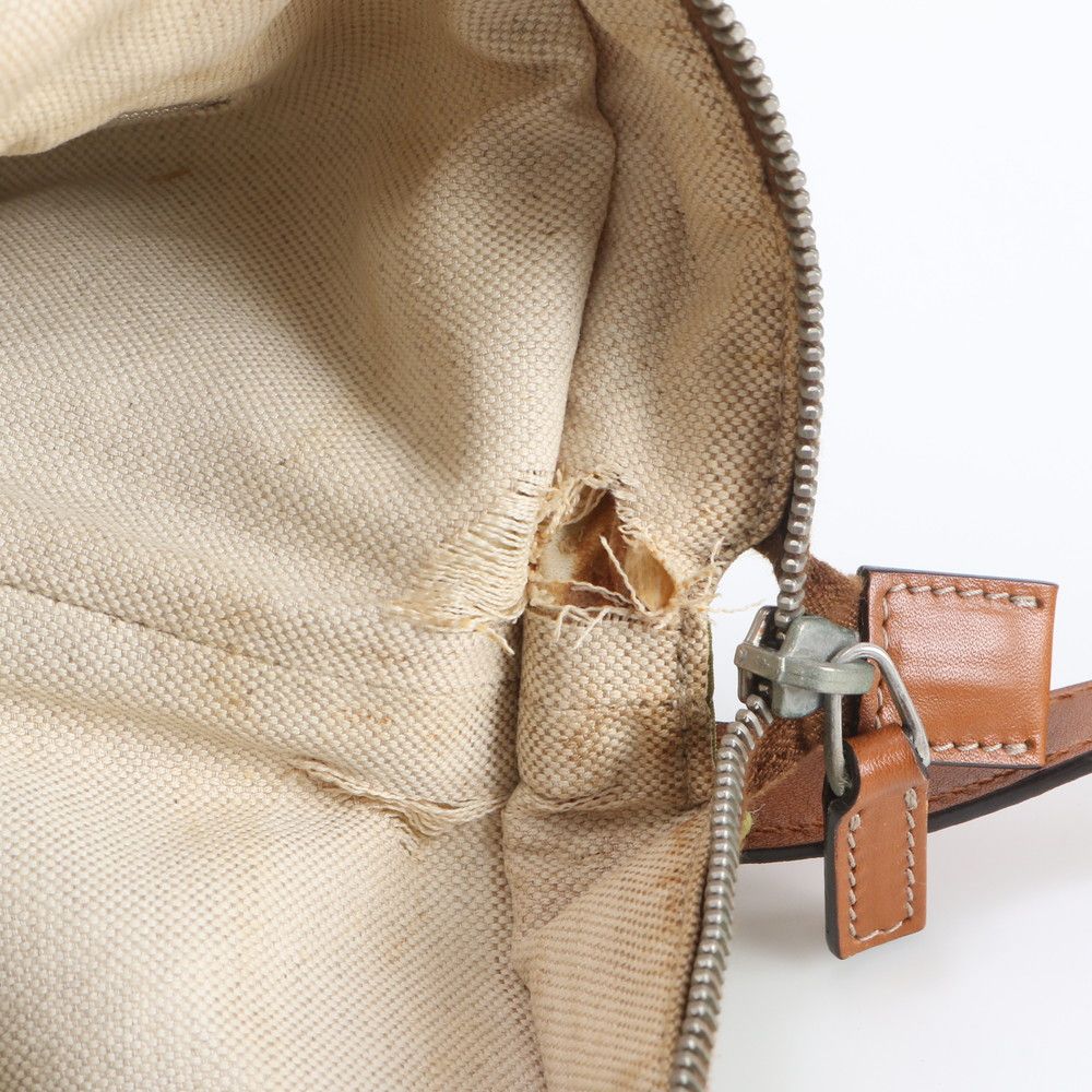 Gucci GG Nylon Leather Shoulder Bag Crossbody Tote — view 8