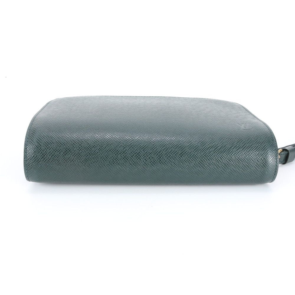 Louis Vuitton Taiga Baikal Leather Second Pouch — view 5