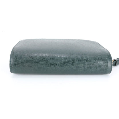 Louis Vuitton Taiga Baikal Leather Second Pouch — view 5