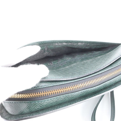 Louis Vuitton Taiga Baikal Leather Second Pouch — view 9