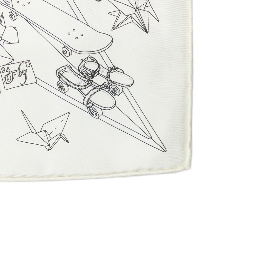 Hermes Heaven Carre 90 Herms Flagship White Silk 100% Scarf — view 4