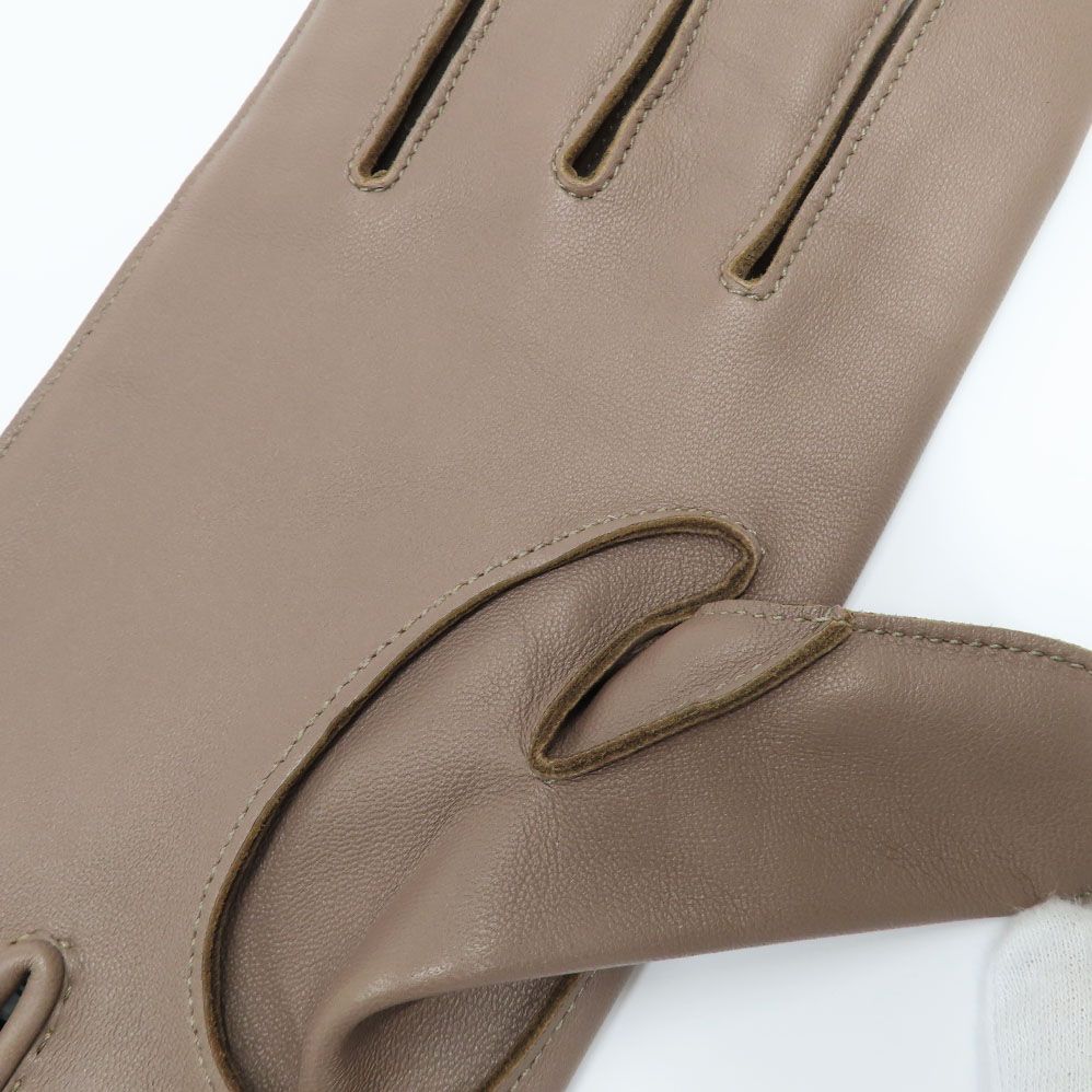 Hermes Gloves Beige Lambskin 9 Initial — view 4