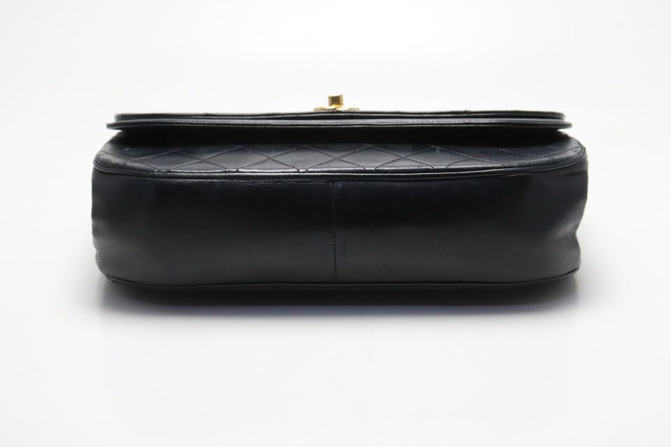 Chanel Stand Quilted GD Leather Che Handbag — view 3