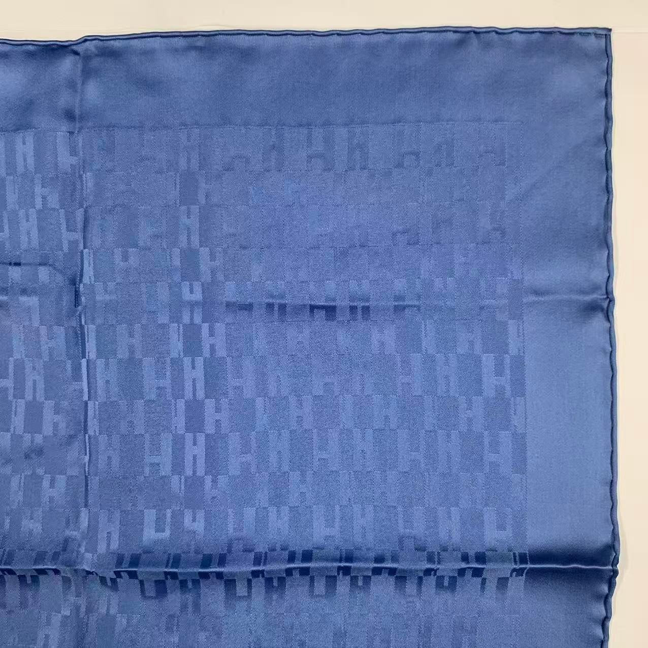 Hermes Carre Grand Seychelles Pocket Chief Blue Scarf — view 2
