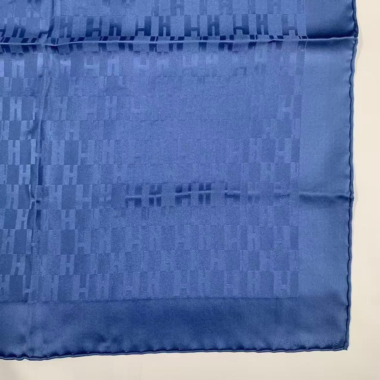 Hermes Carre Grand Seychelles Pocket Chief Blue Scarf — view 3