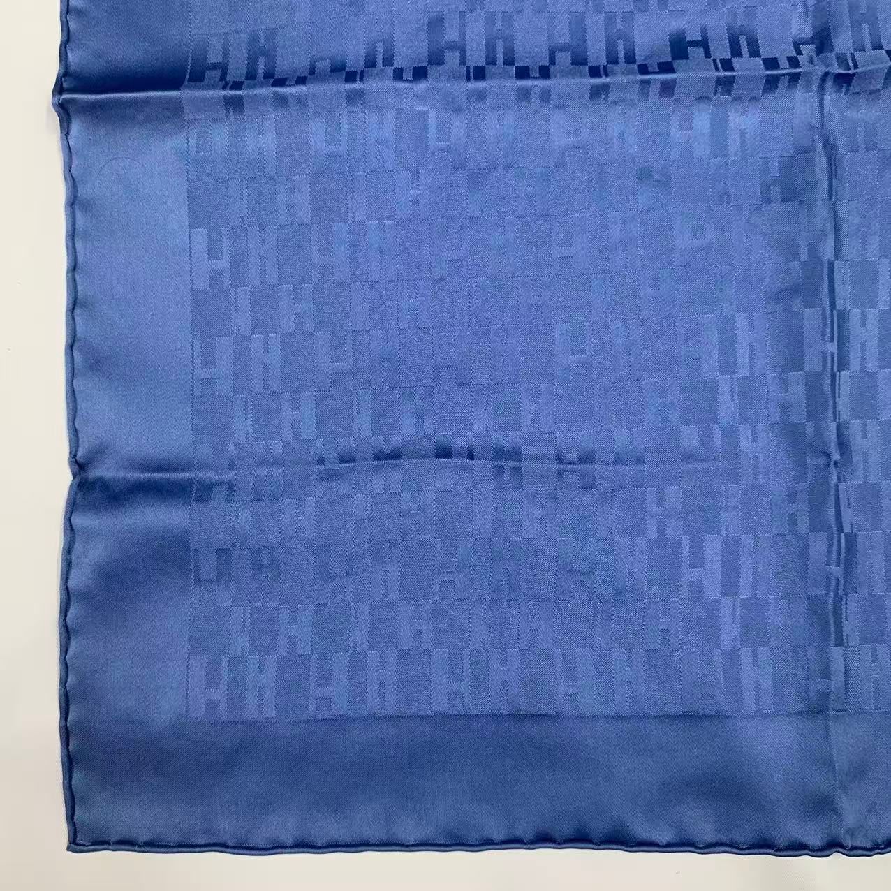 Hermes Carre Grand Seychelles Pocket Chief Blue Scarf — view 4