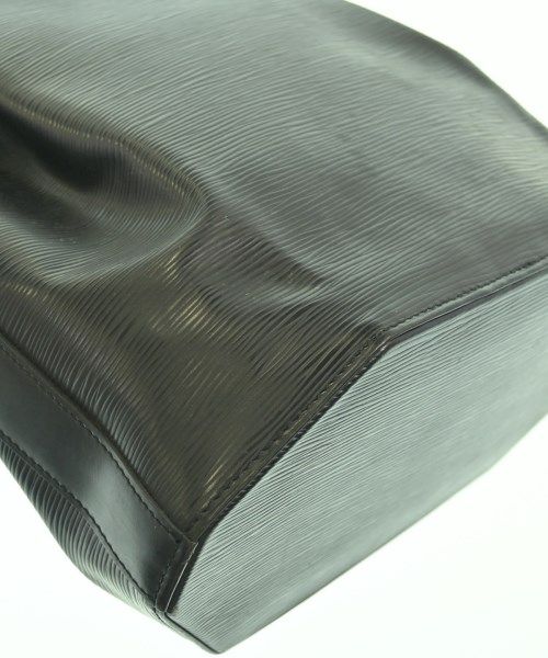 Louis Vuitton Shoulder Bag — view 9