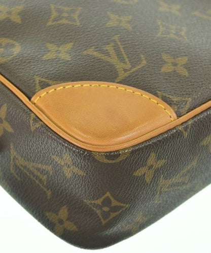Louis Vuitton Shoulder Bag — view 9