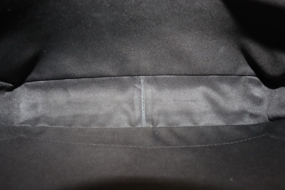 Louis Vuitton Damier Leather Shoulder Bag — view 7