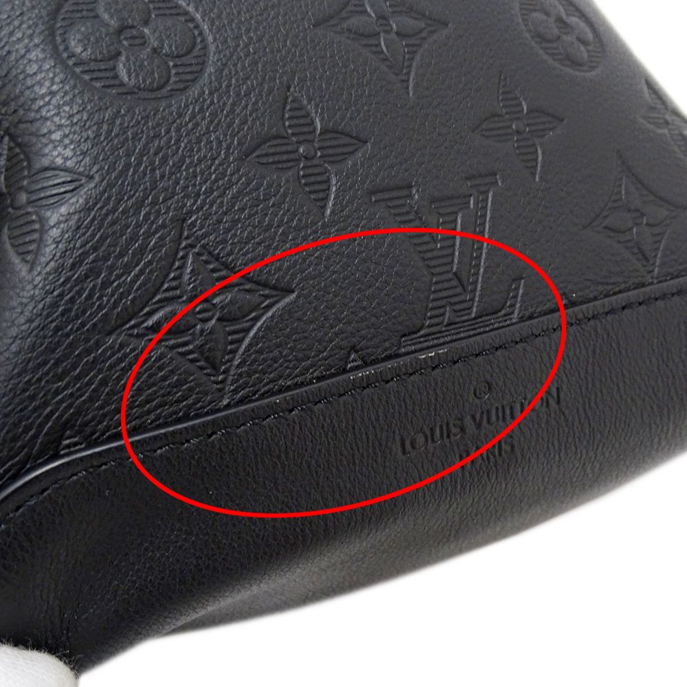 Louis Vuitton Monogram Belt Bag Noir Black — view 9