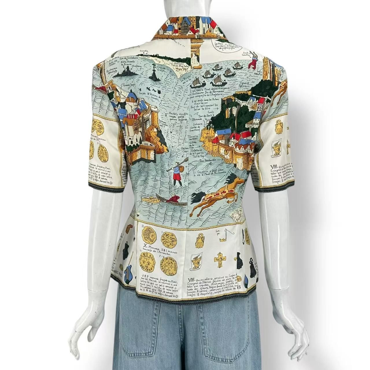 Hermes Top Vintage Mont Sainct Michel Silk 100% Allover Pattern Short Sleeve — view 2