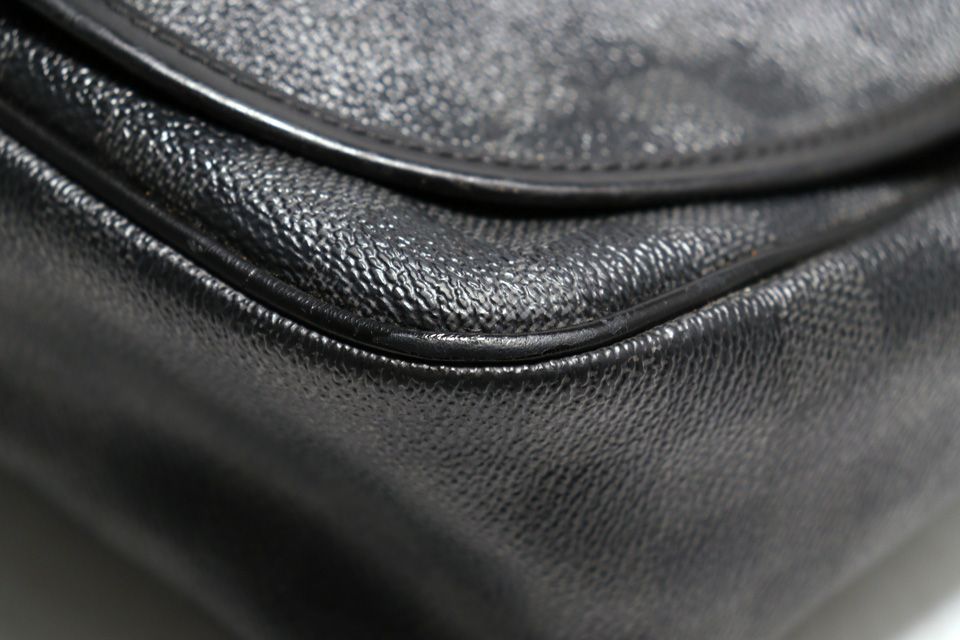 Louis Vuitton Damier Graphite Da MM Leather Shoulder Bag — view 4