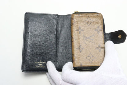 Louis Vuitton Monogram Portefeuille Juliette Leather Wallet — view 4