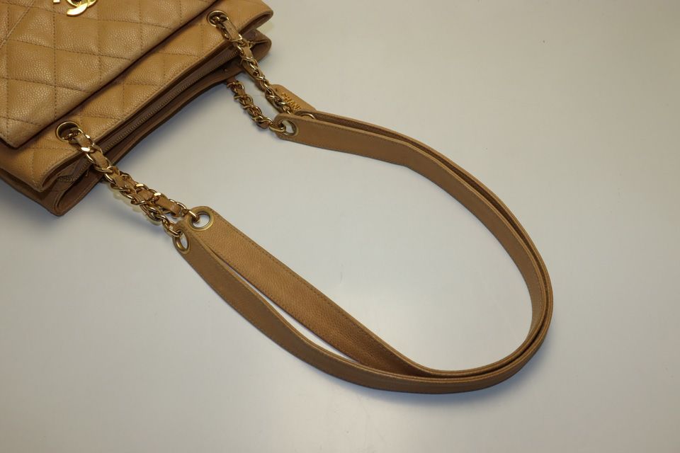 Chanel Stand Quilted Caviar Leather GD Che Handbag — view 6