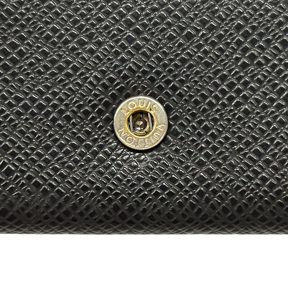 Louis Vuitton Key Case Taiga Multicles 4 Noir Black Key Holder — view 9