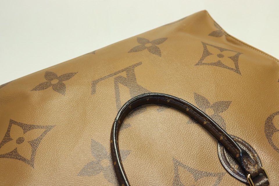 Louis Vuitton Monogram On The Go GM Leather 2-Way Tote — view 7