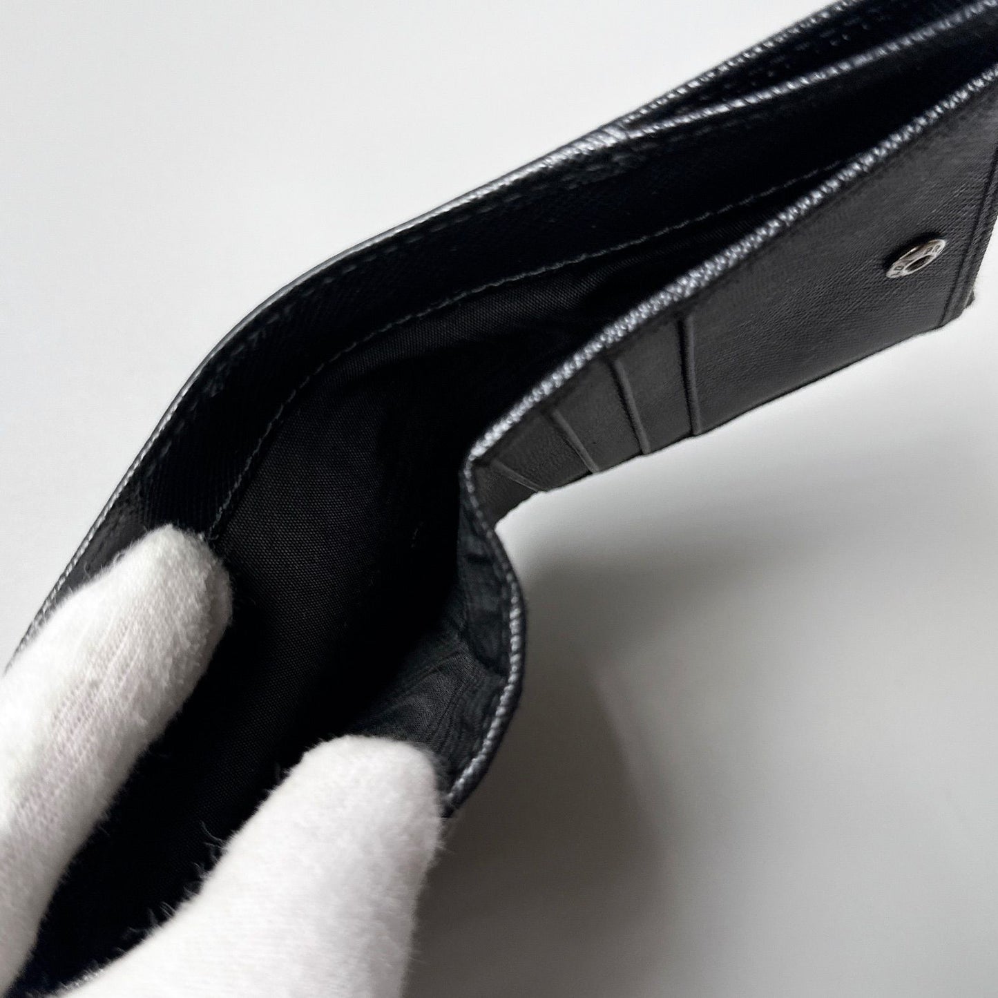 Prada Saffiano Trianglelogo Wallet Black — view 4