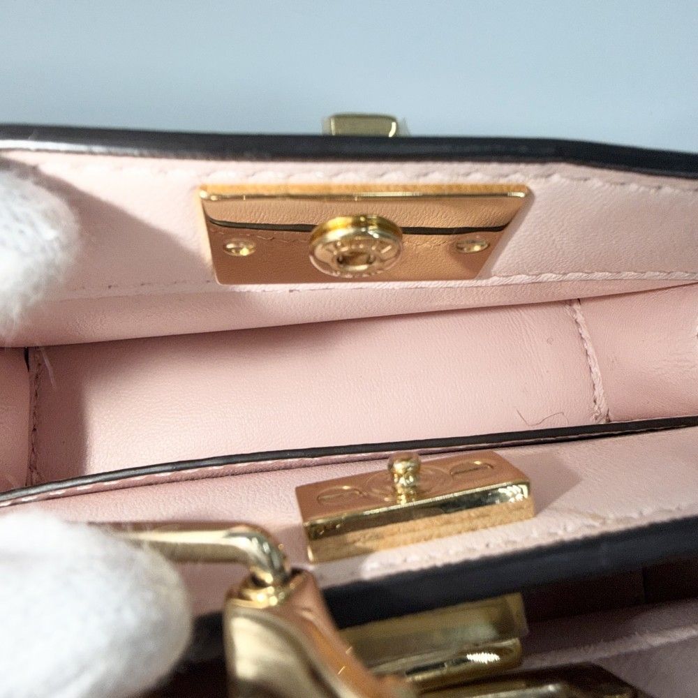 Fendi 2-Way Peekaboo ISeeU Small Micro Mini Shoulder Bag Crossbody Leather Pink — view 4