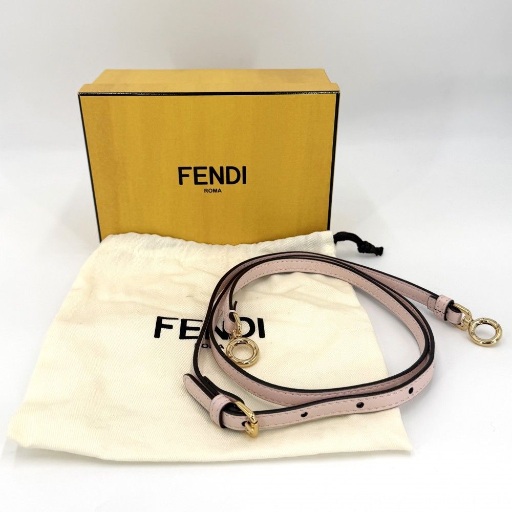 Fendi 2-Way Peekaboo ISeeU Small Micro Mini Shoulder Bag Crossbody Leather Pink — view 9