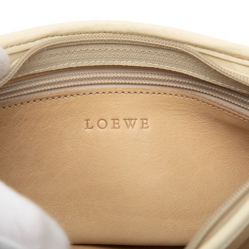 Loewe Shoulder Bag Beige White Leather — view 5